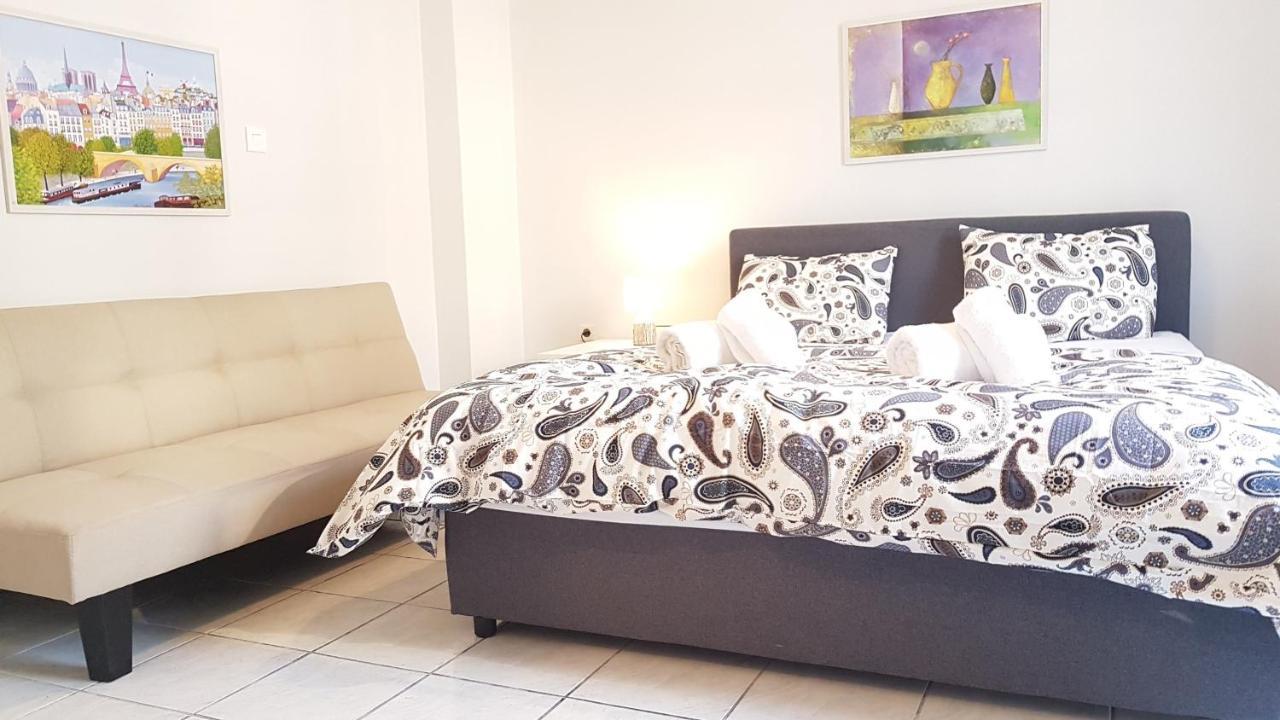Palette Apartment Carmine - Athens Center, 6 Bd, 3 Bath Dış mekan fotoğraf
